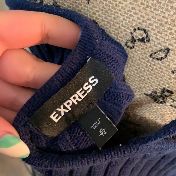 Express Knit Tank - Picture 4 of 4